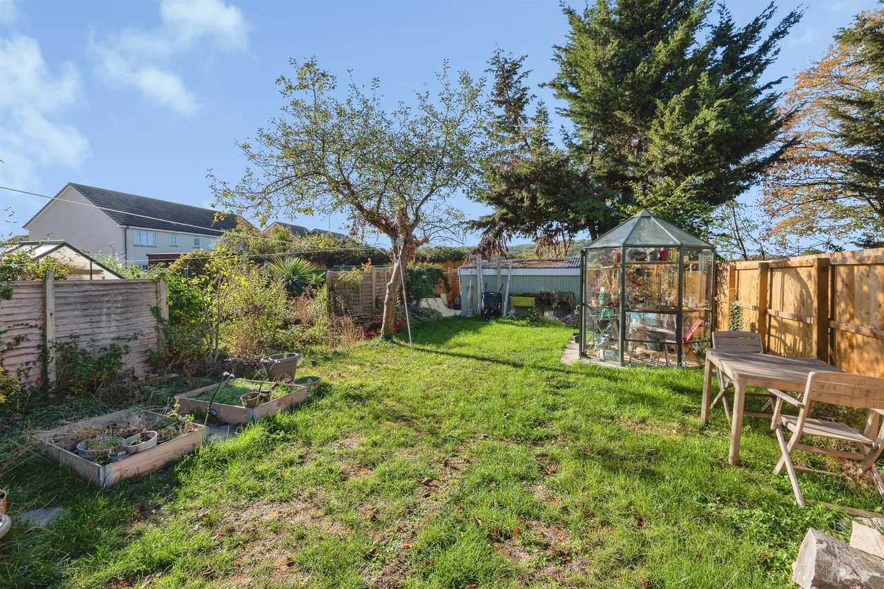 Laburnum Terrace, Henlade, TA3, photo 18