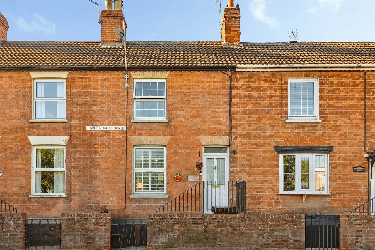 2 bed house for sale, Laburnum Terrace, Henlade, TA3