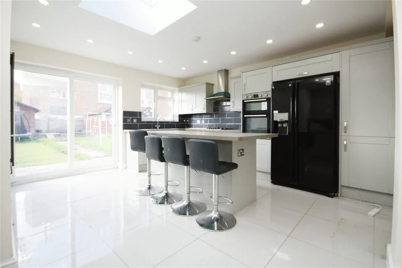 Reede Road, Dagenham, RM10, photo 3