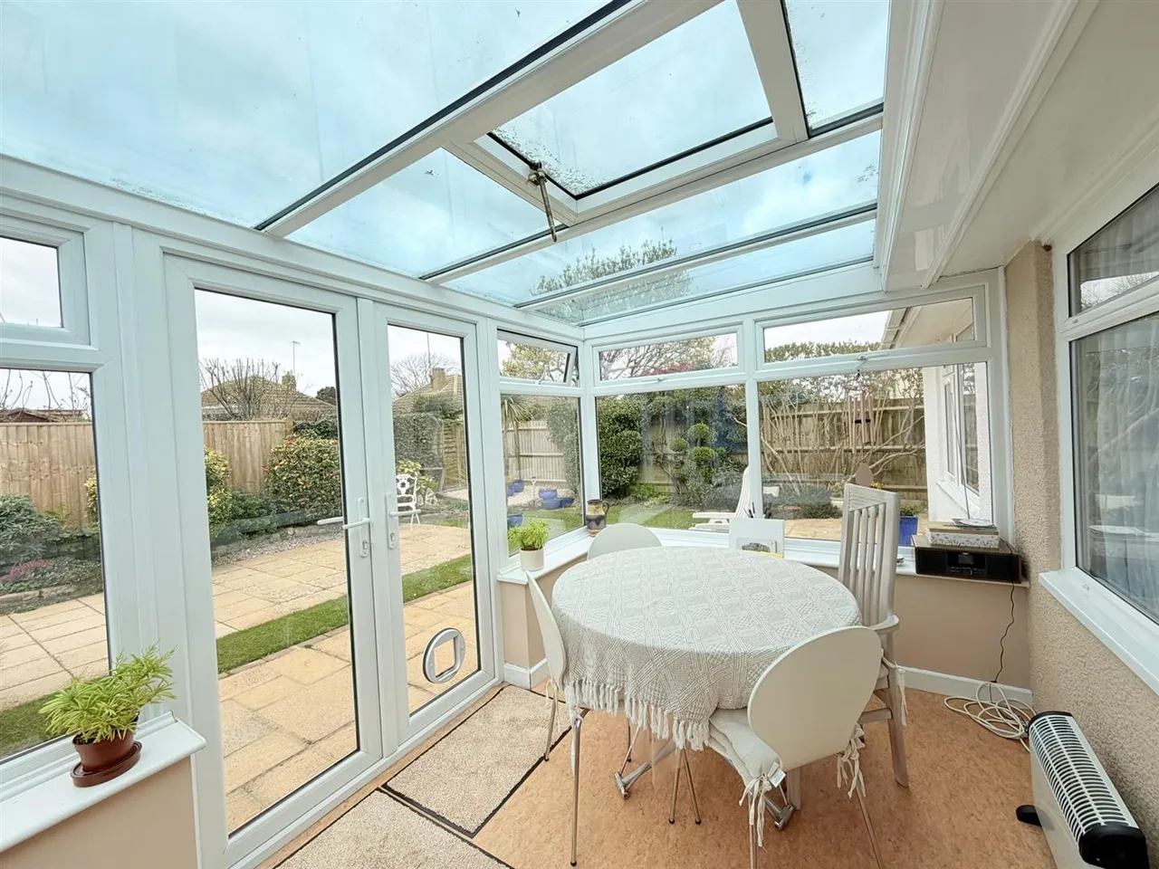 Chyngton Gardens, Seaford, photo 6