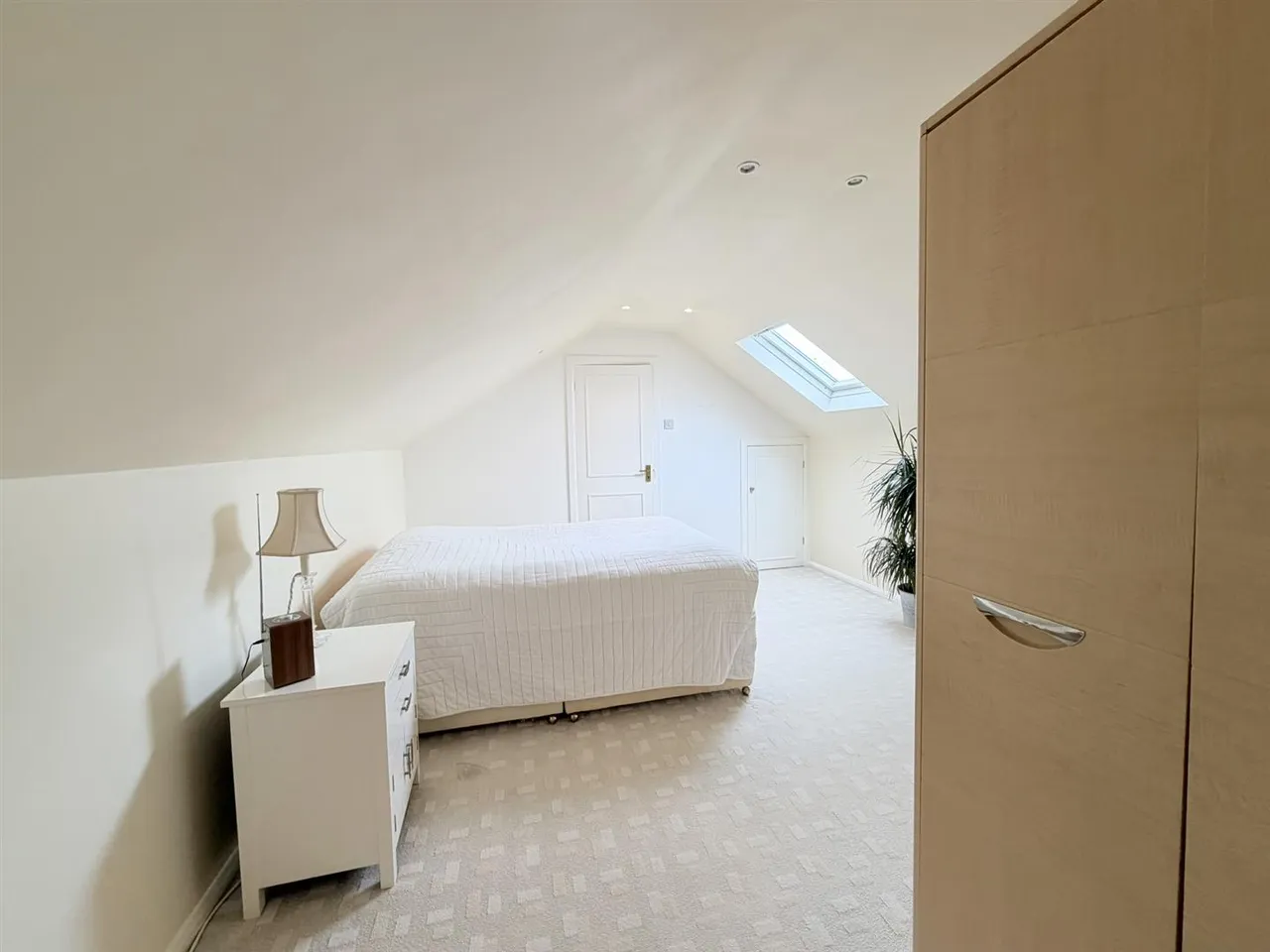 Chyngton Gardens, Seaford, photo 9