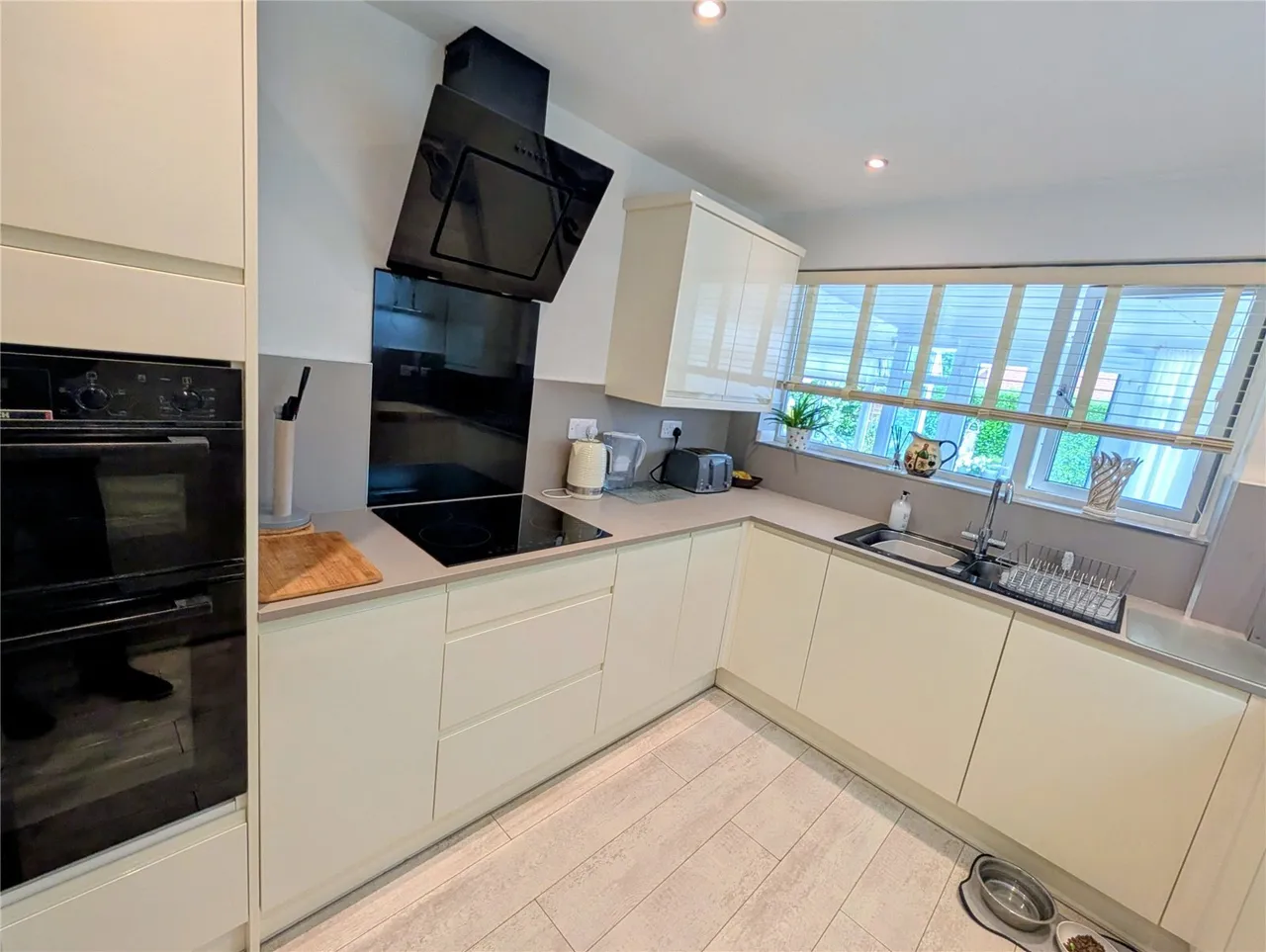 Lower Penkridge Road, Acton Trussell, Staffordshire, ST17, photo 7