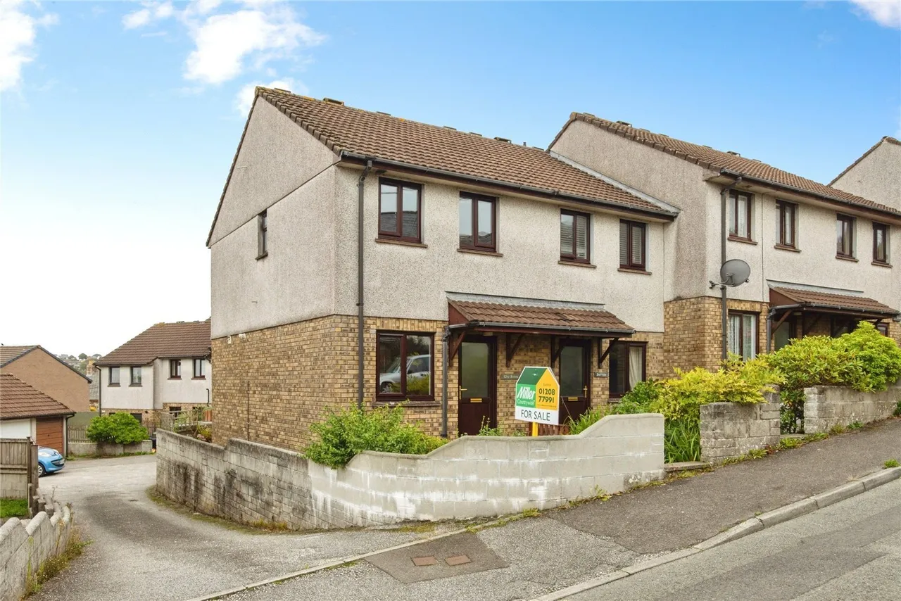 2 bed house for sale, Robartes Road, Bodmin, PL31