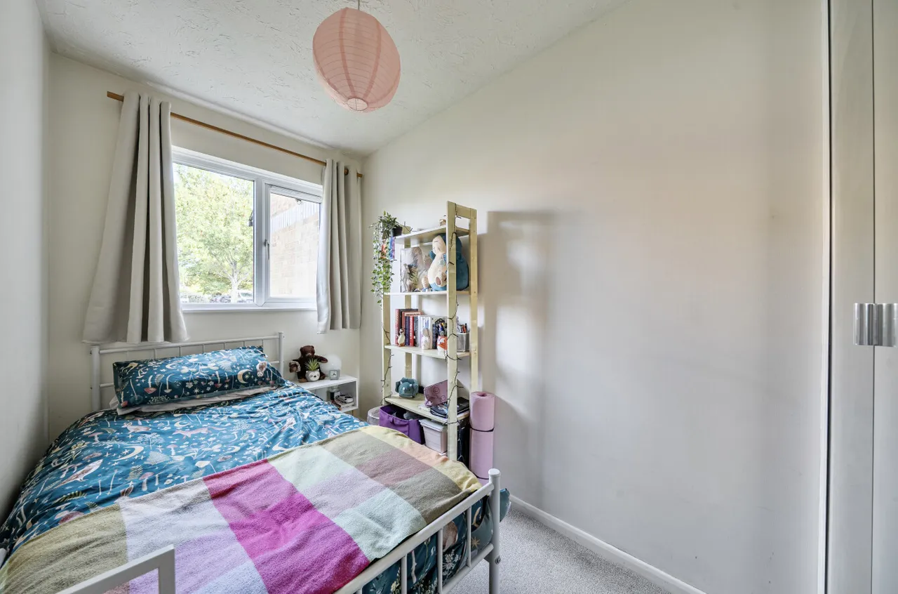 Upper Brook Drive, Locks Heath, SO31, photo 6