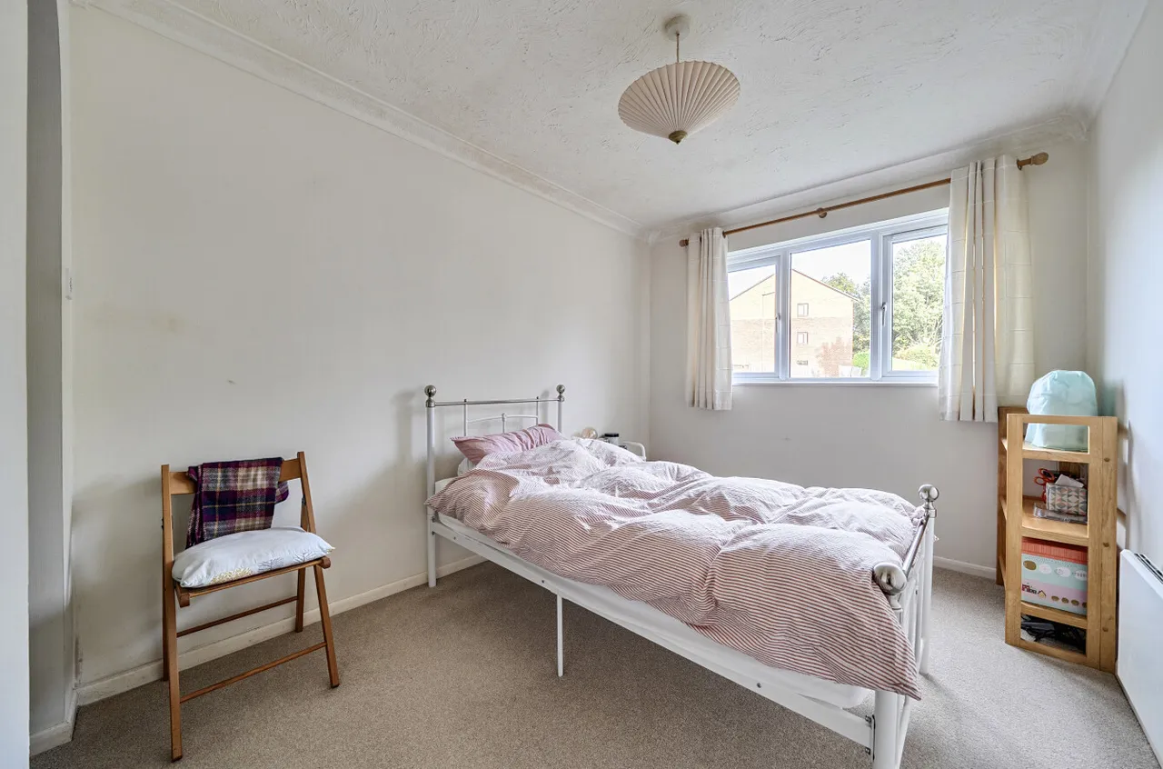 Upper Brook Drive, Locks Heath, SO31, photo 5