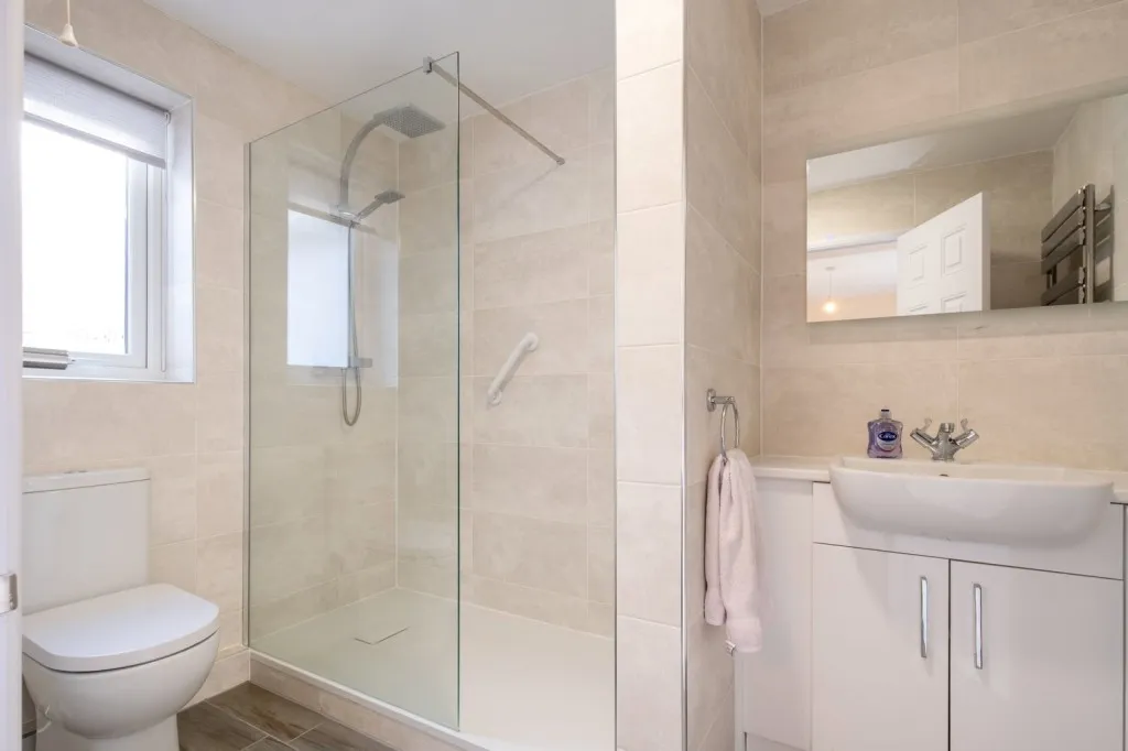 Cropston Avenue, Loughborough, LE11, photo 7
