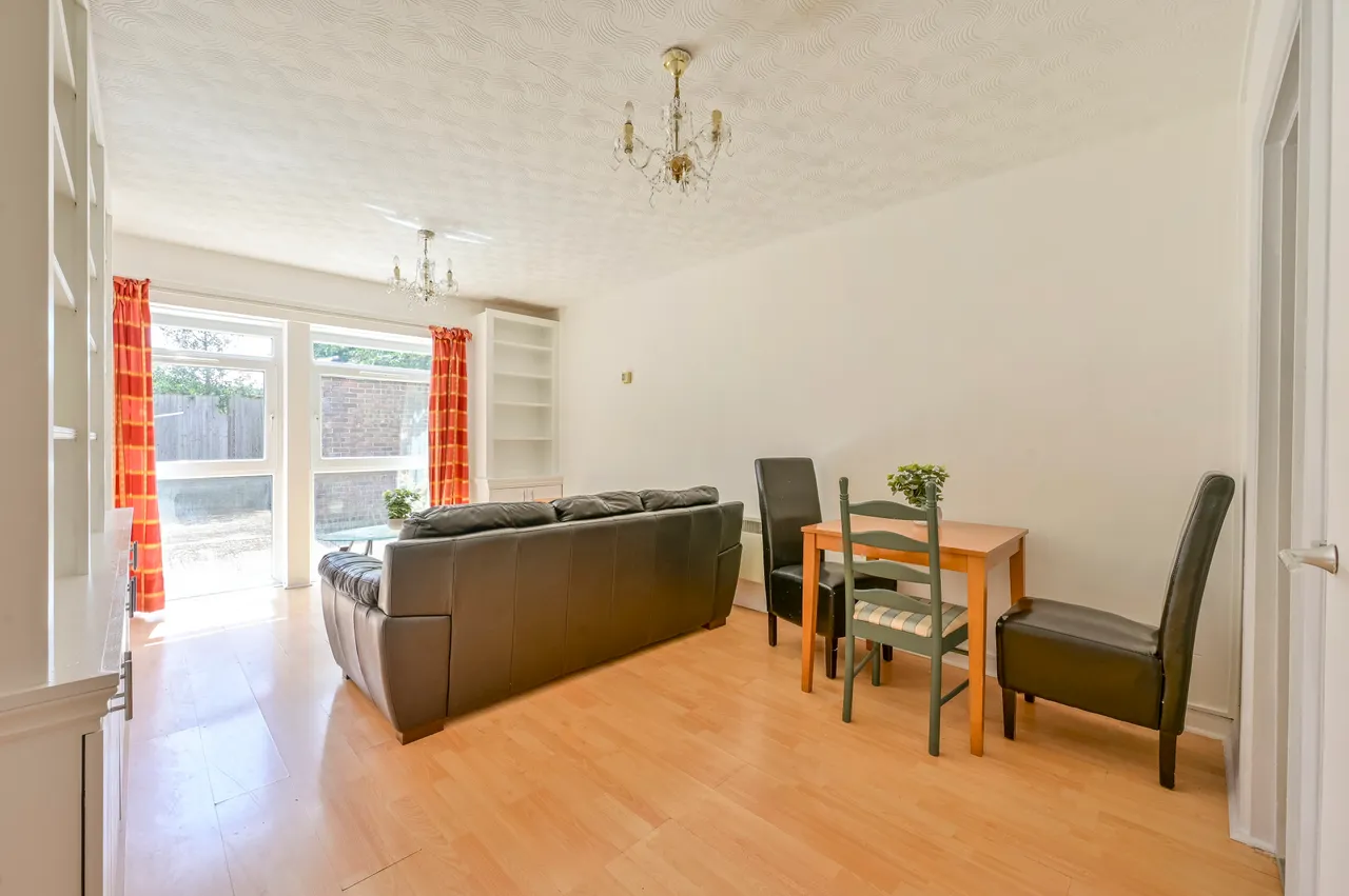 1 bed flat for sale — 4 Falcon House, 26 Morden Road, London
