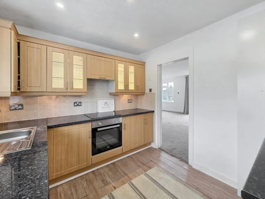 Damery Court, Bramhall, Cheshire, SK7, photo 5