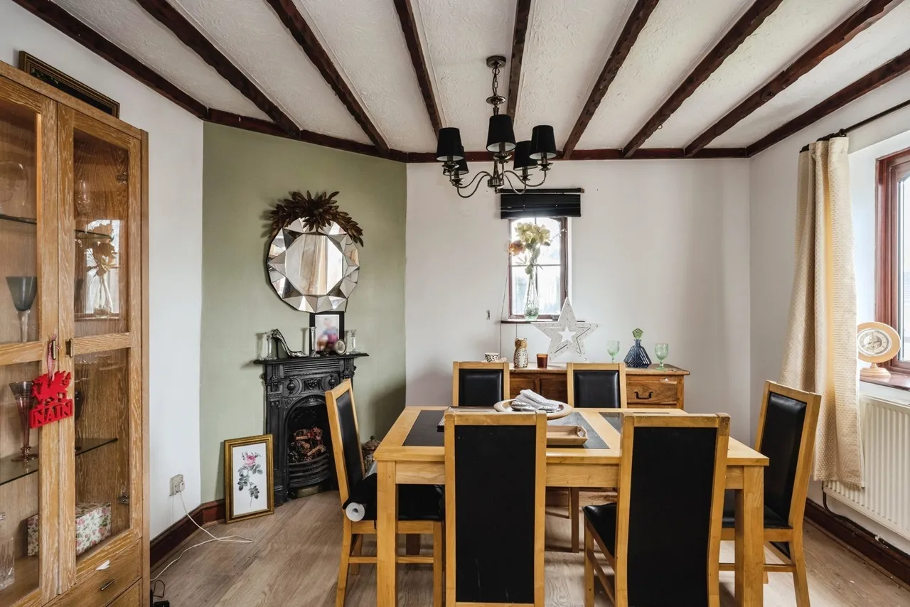 Culfor Road, Loughor, SA4, photo 10