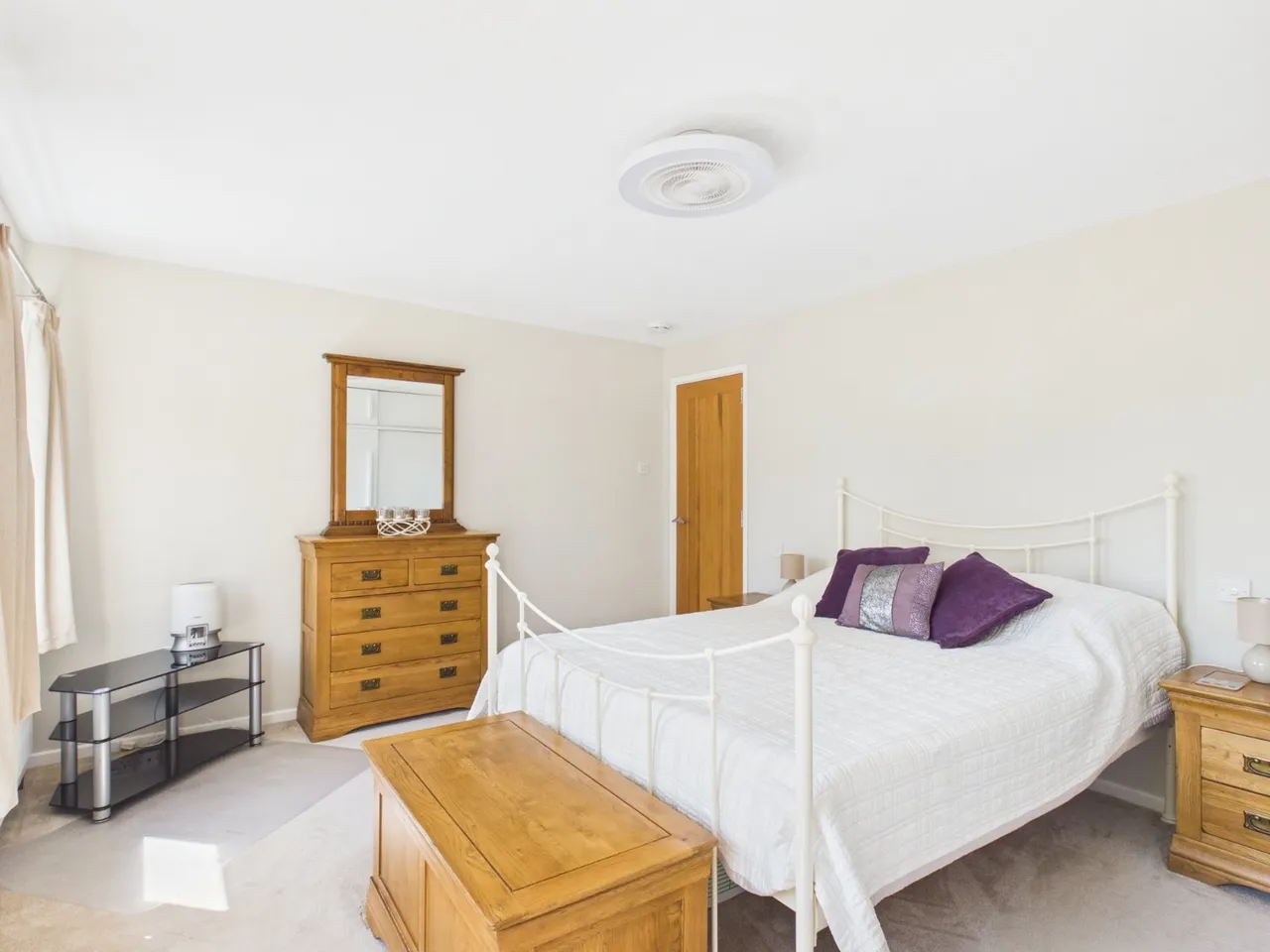 Bourne End, Buckinghamshire, photo 8