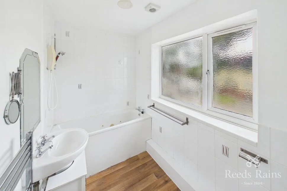Barrowfield Road, Manchester, M22, photo 6
