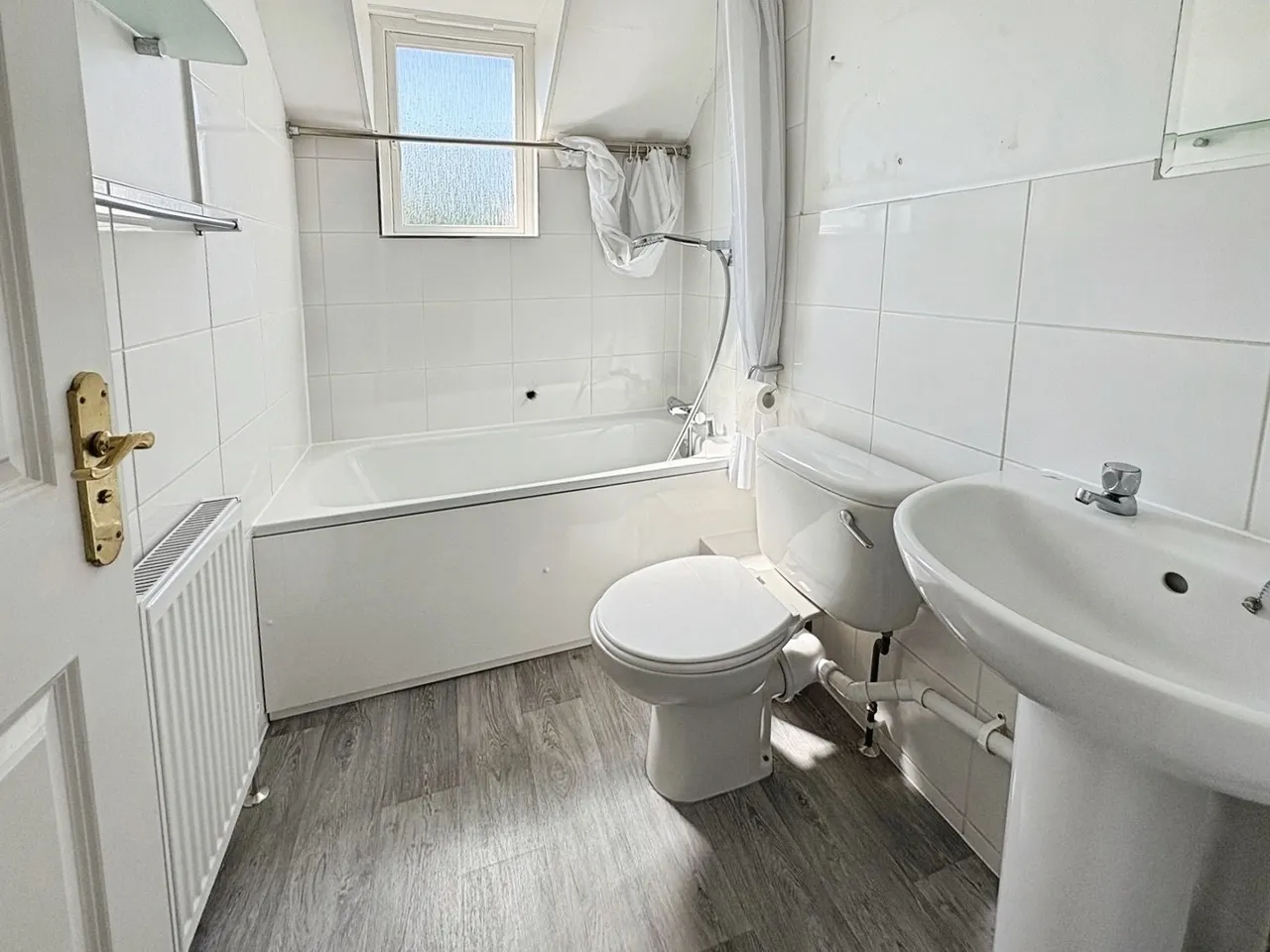 Ash Church Mews, Ash, Surrey, GU12 6JX, photo 5