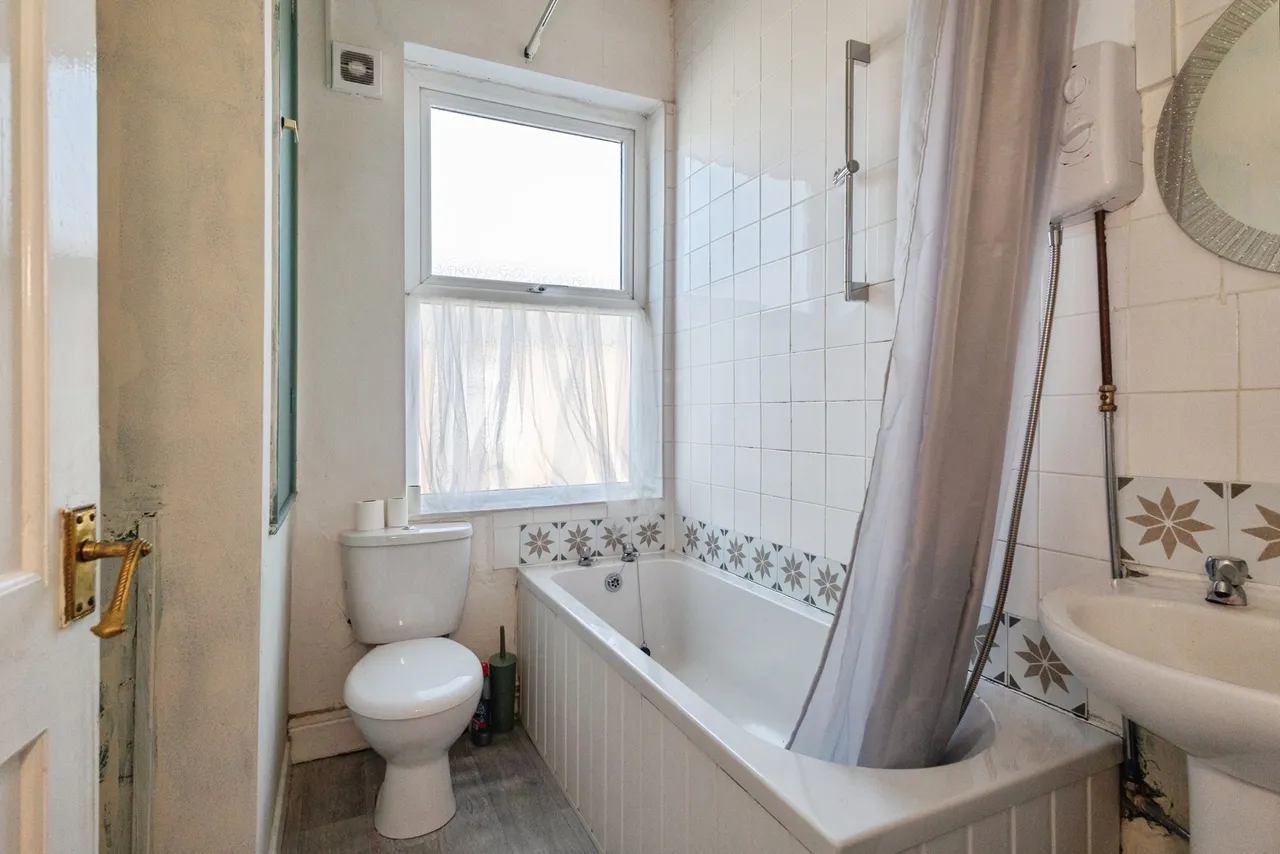 Hamilton Street, Stalybridge, SK15, photo 20