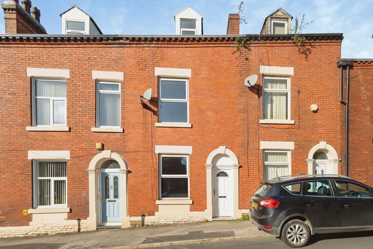 2 bed house for sale, Hamilton Street, Stalybridge, SK15