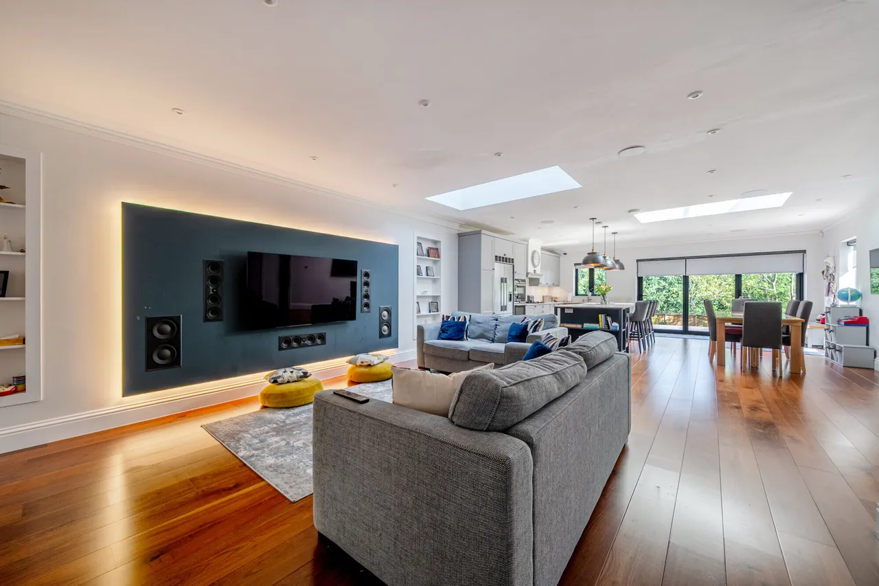Longland Drive, Totteridge, N20, photo 2
