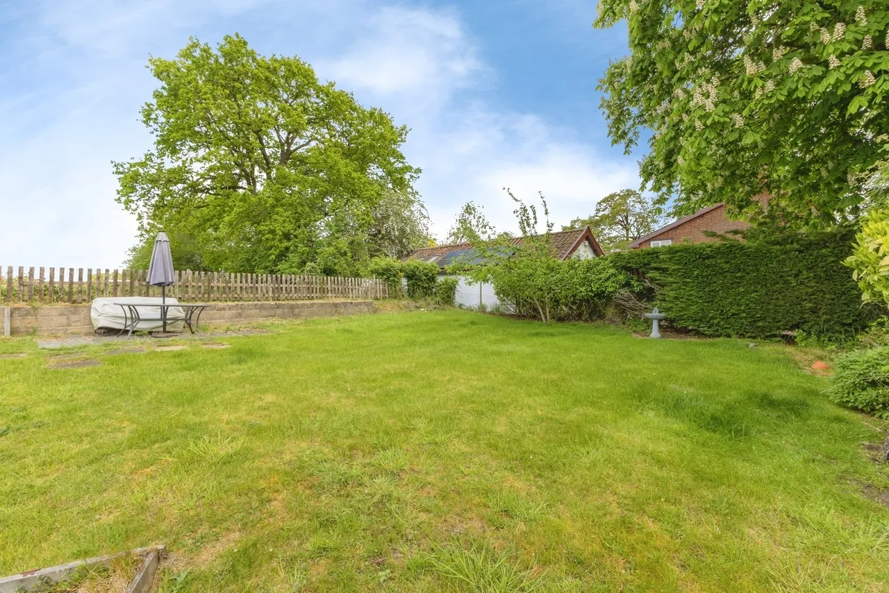 Stacksford, Old Buckenham, Attleborough, NR17, photo 21