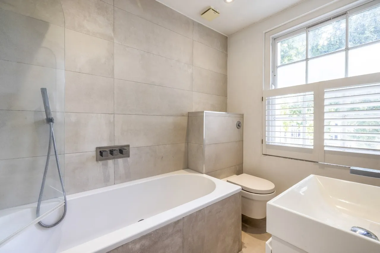 Kennington Road, London, SE11, photo 16