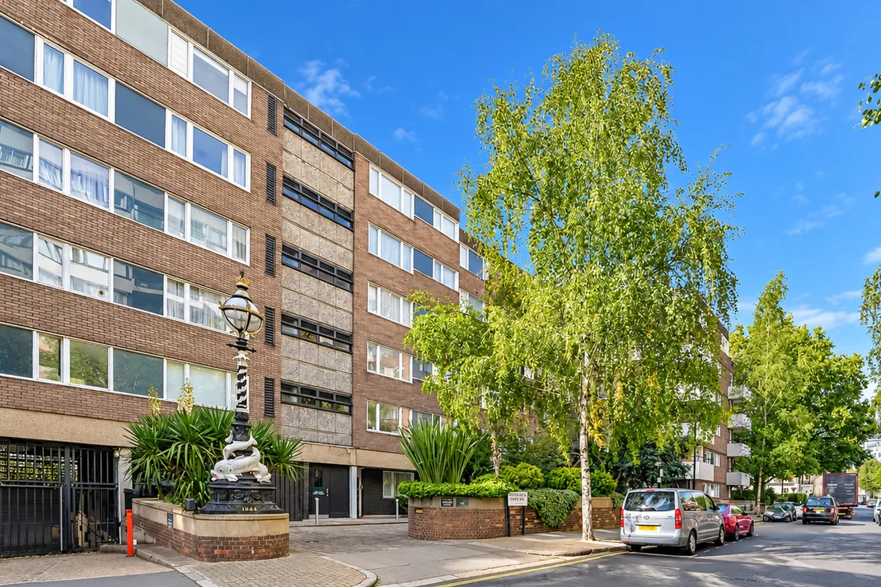 Southwick Street, London, W2, photo 15