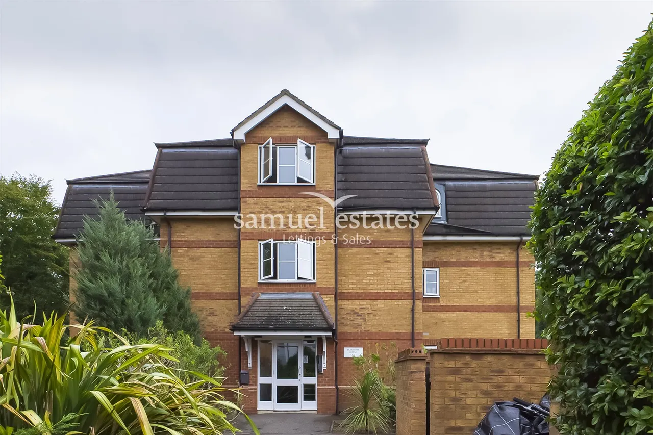 Colliers Wood, London, SW19 1UL, photo 11
