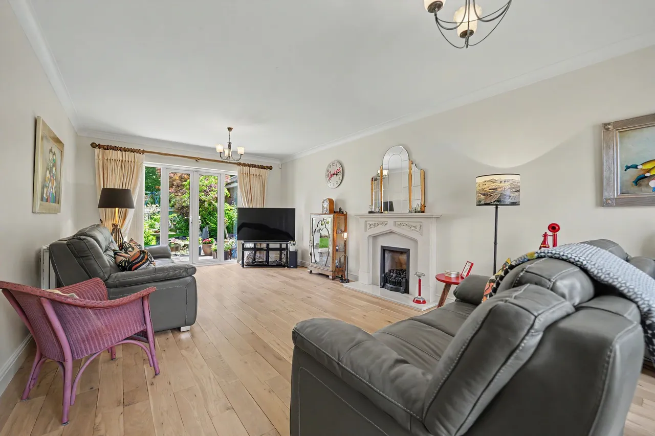 Woodlands Close, Oadby, LE2, photo 2