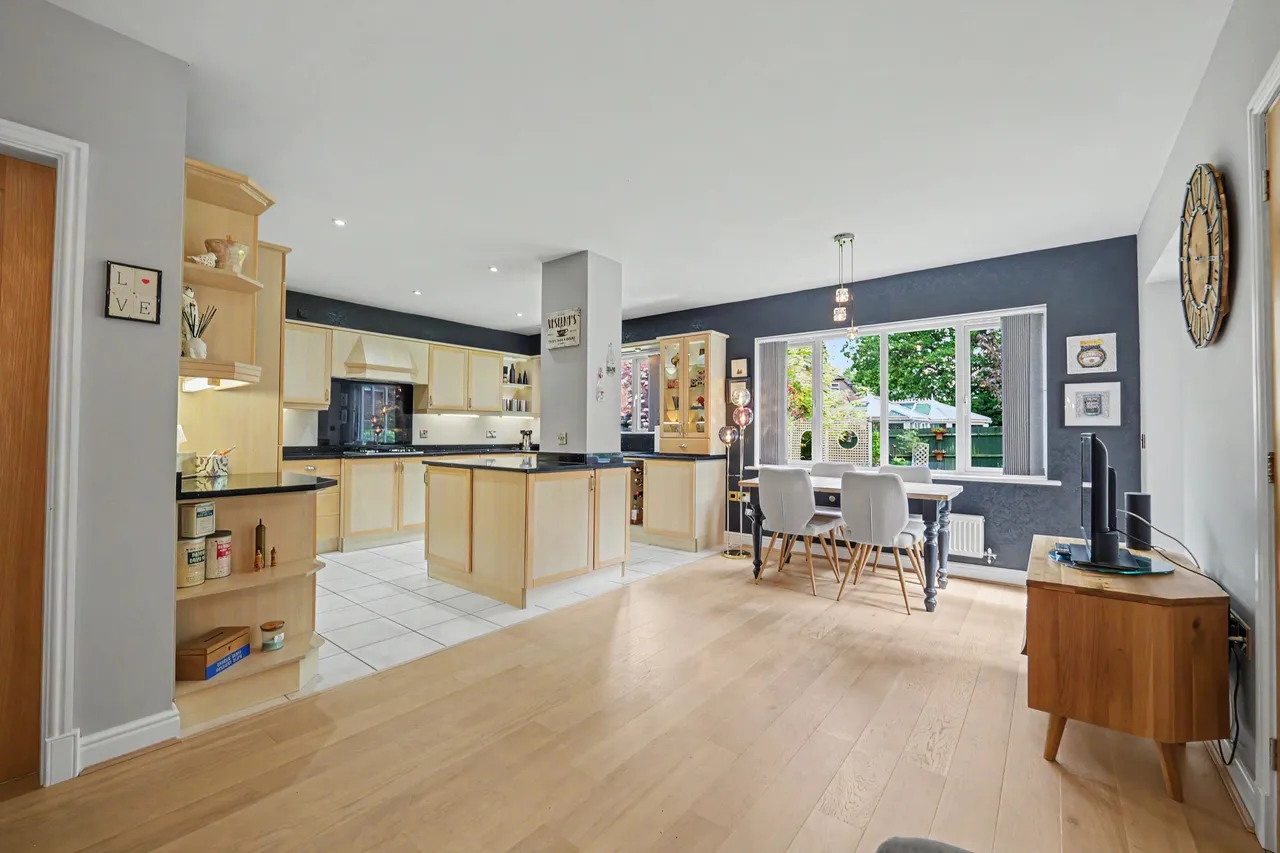 Woodlands Close, Oadby, LE2, photo 3