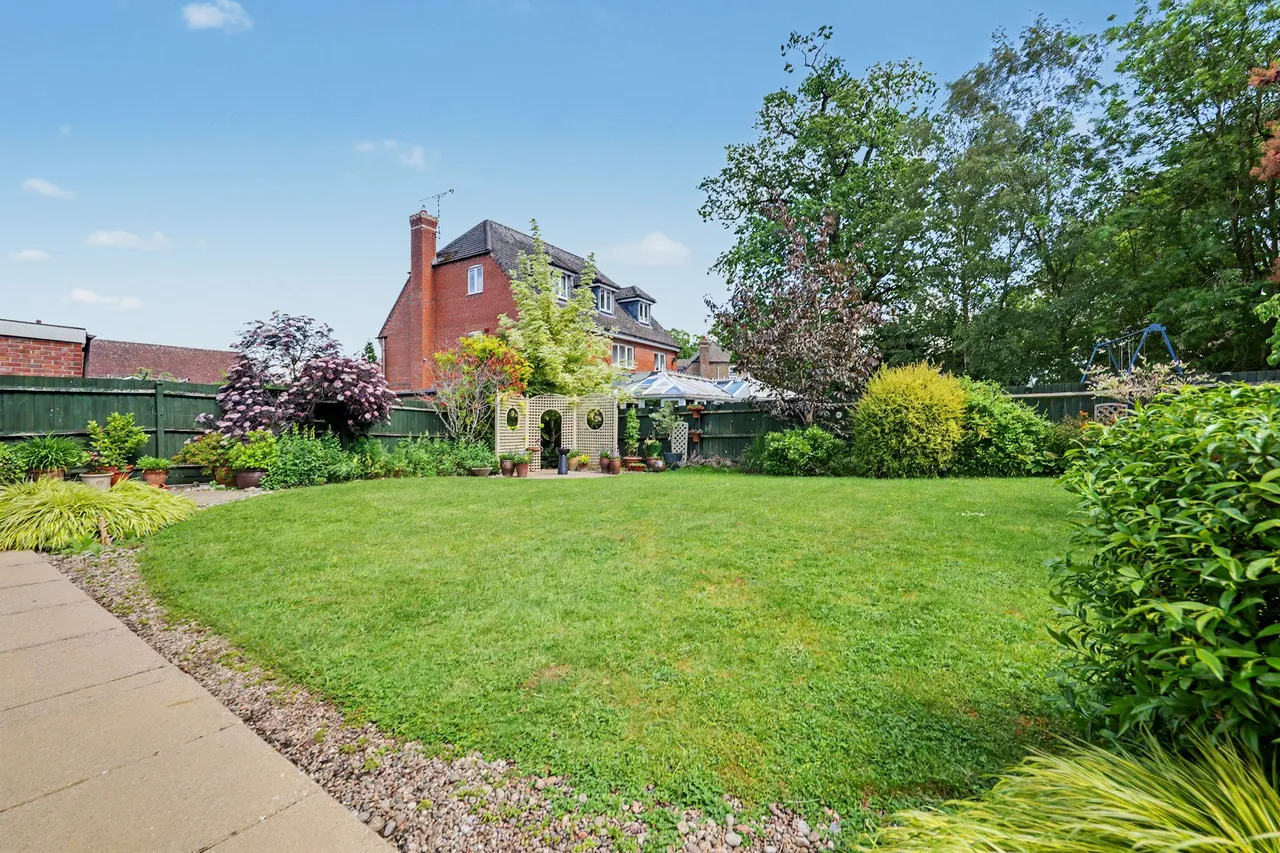 Woodlands Close, Oadby, LE2, photo 41