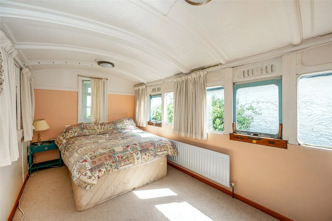 East Beach Road, Selsey, PO20, photo 10