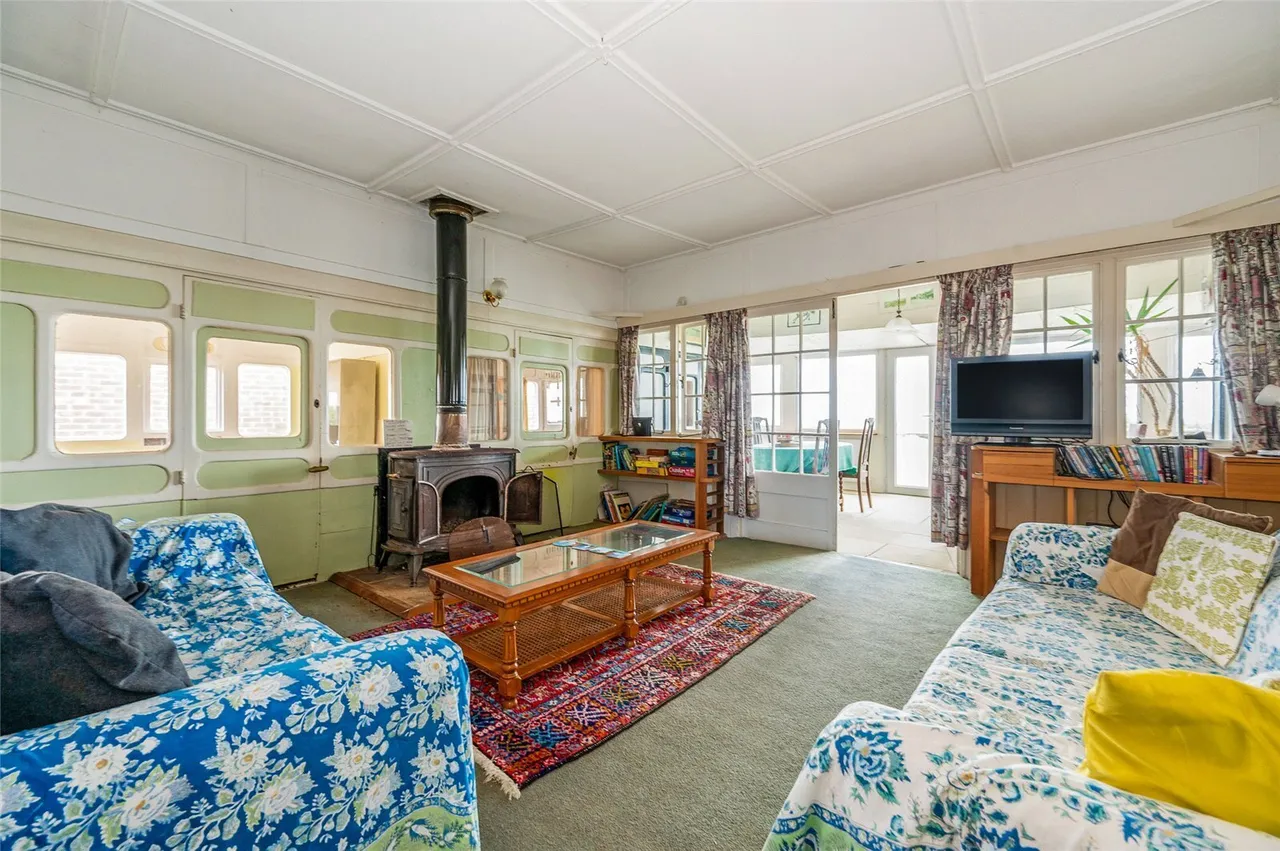 East Beach Road, Selsey, PO20, photo 6
