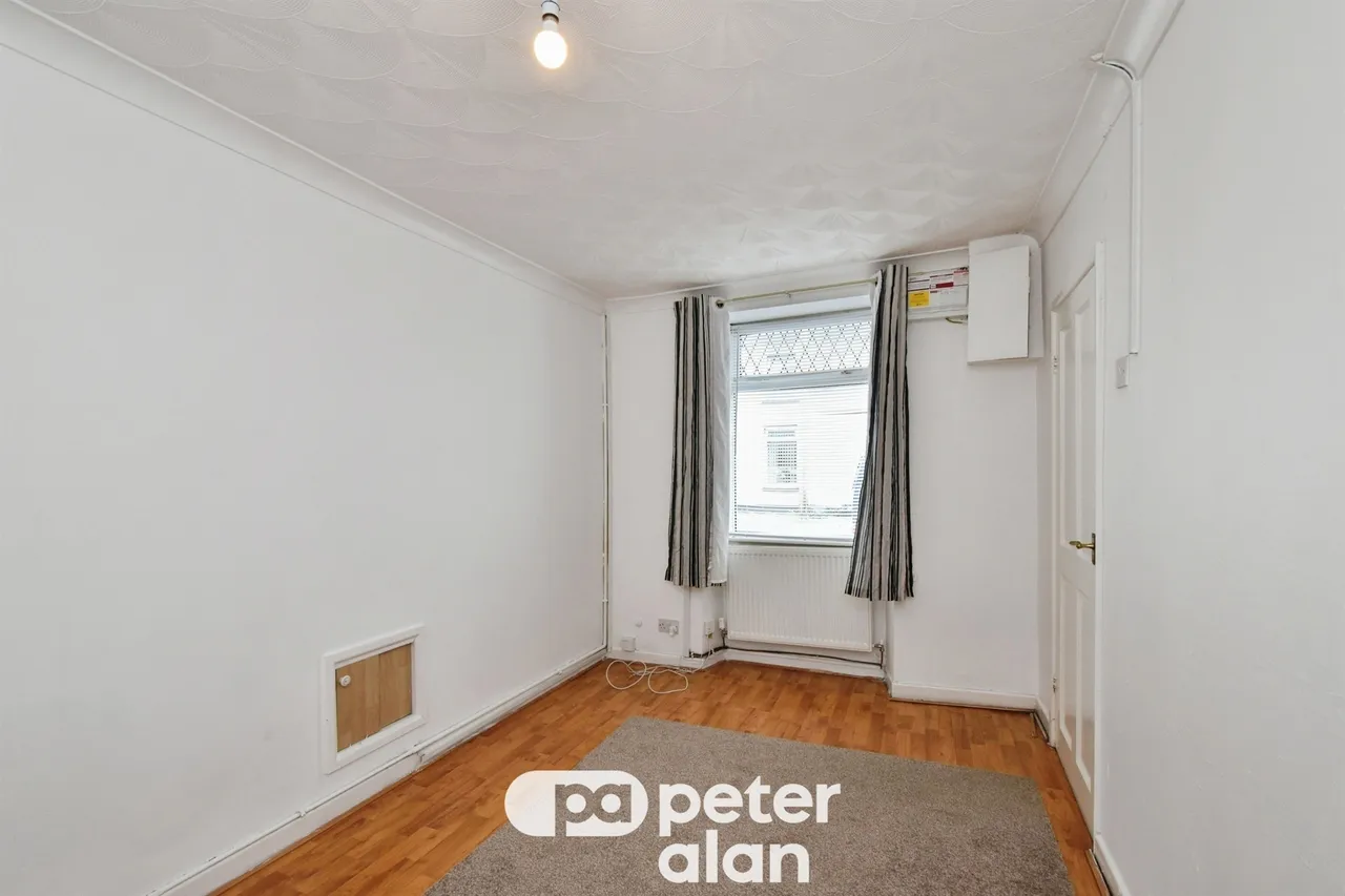 Gadlys Street, Aberdare, CF44, photo 9
