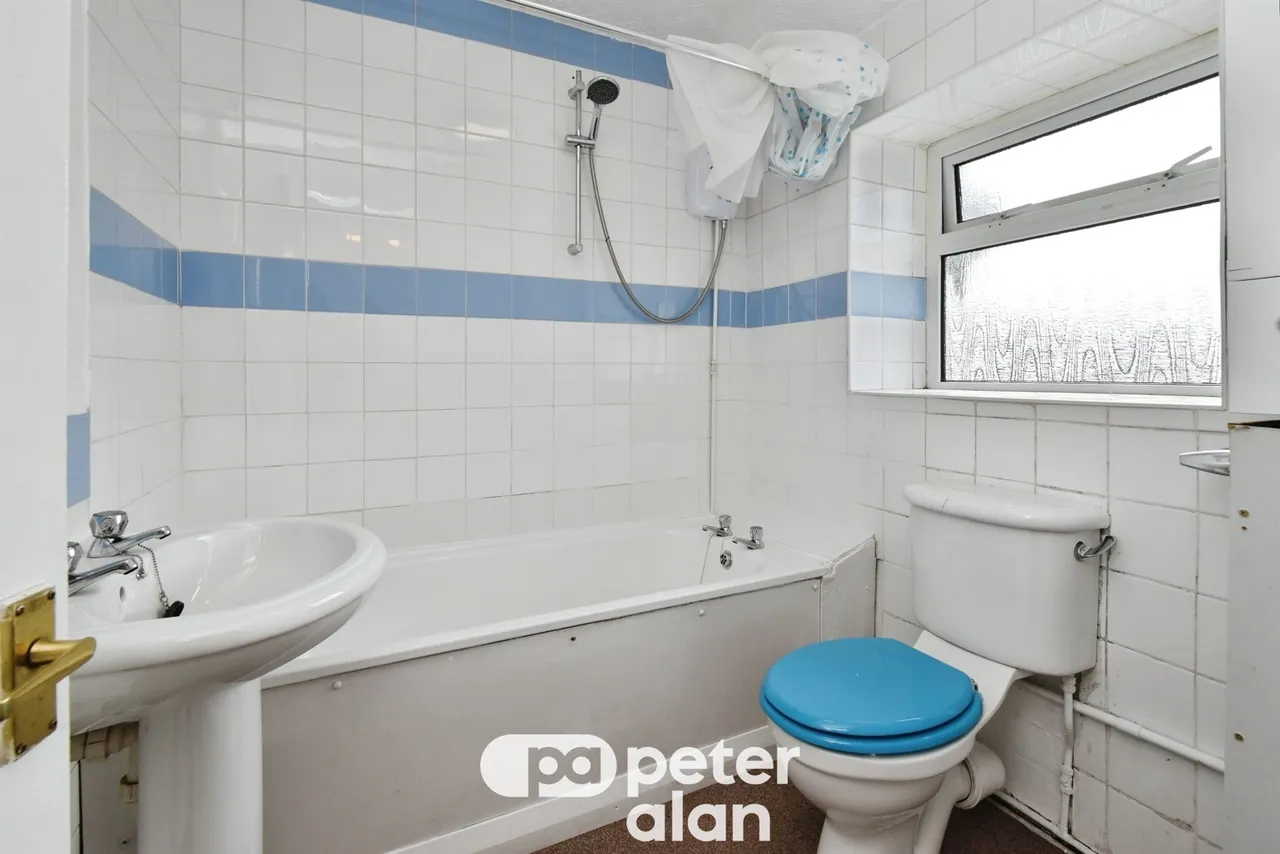 Gadlys Street, Aberdare, CF44, photo 13