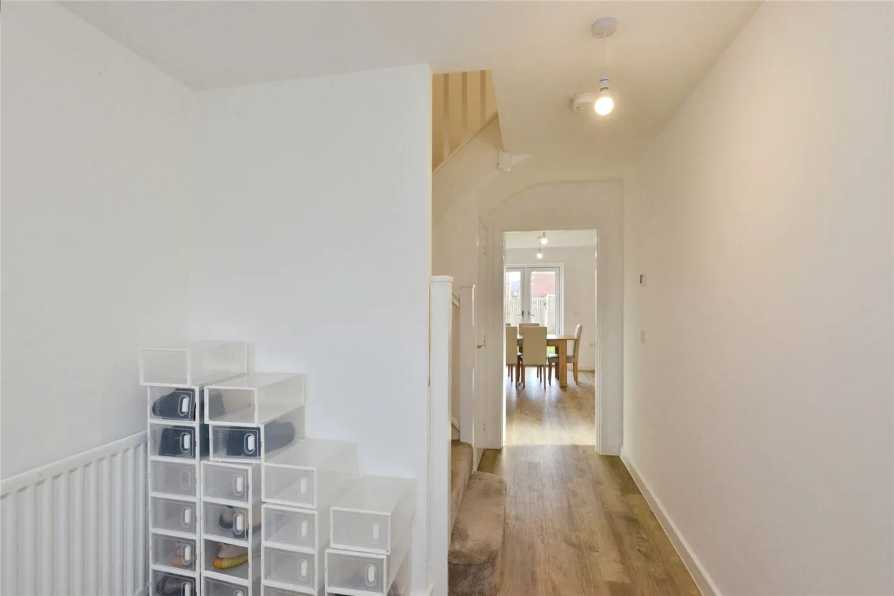 Rambouillet Drive, Whitehouse, Milton Keynes, Buckinghamshire, MK8, photo 8