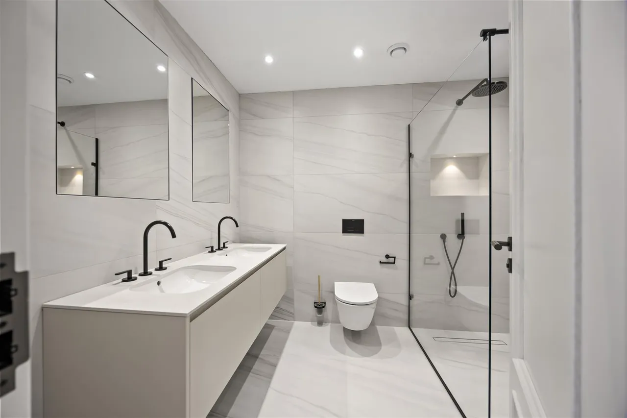 The Bishops Avenue, Hampstead Garden Suburb, London, N2 0BB, photo 3