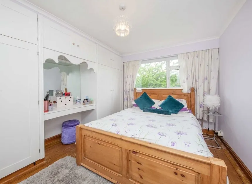 Gordon Road, Shepperton, TW17, photo 5