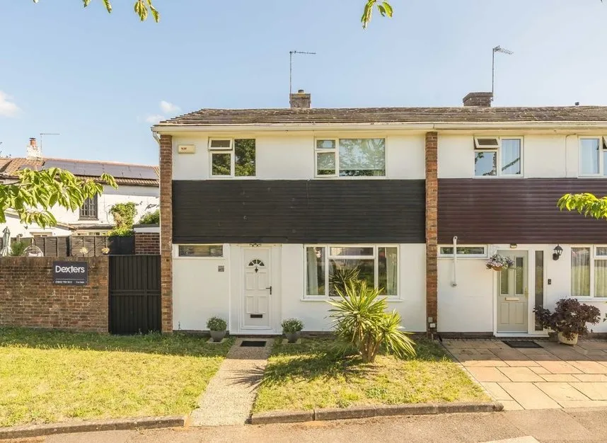 3 bed house for sale — Gordon Road, Shepperton, TW17
