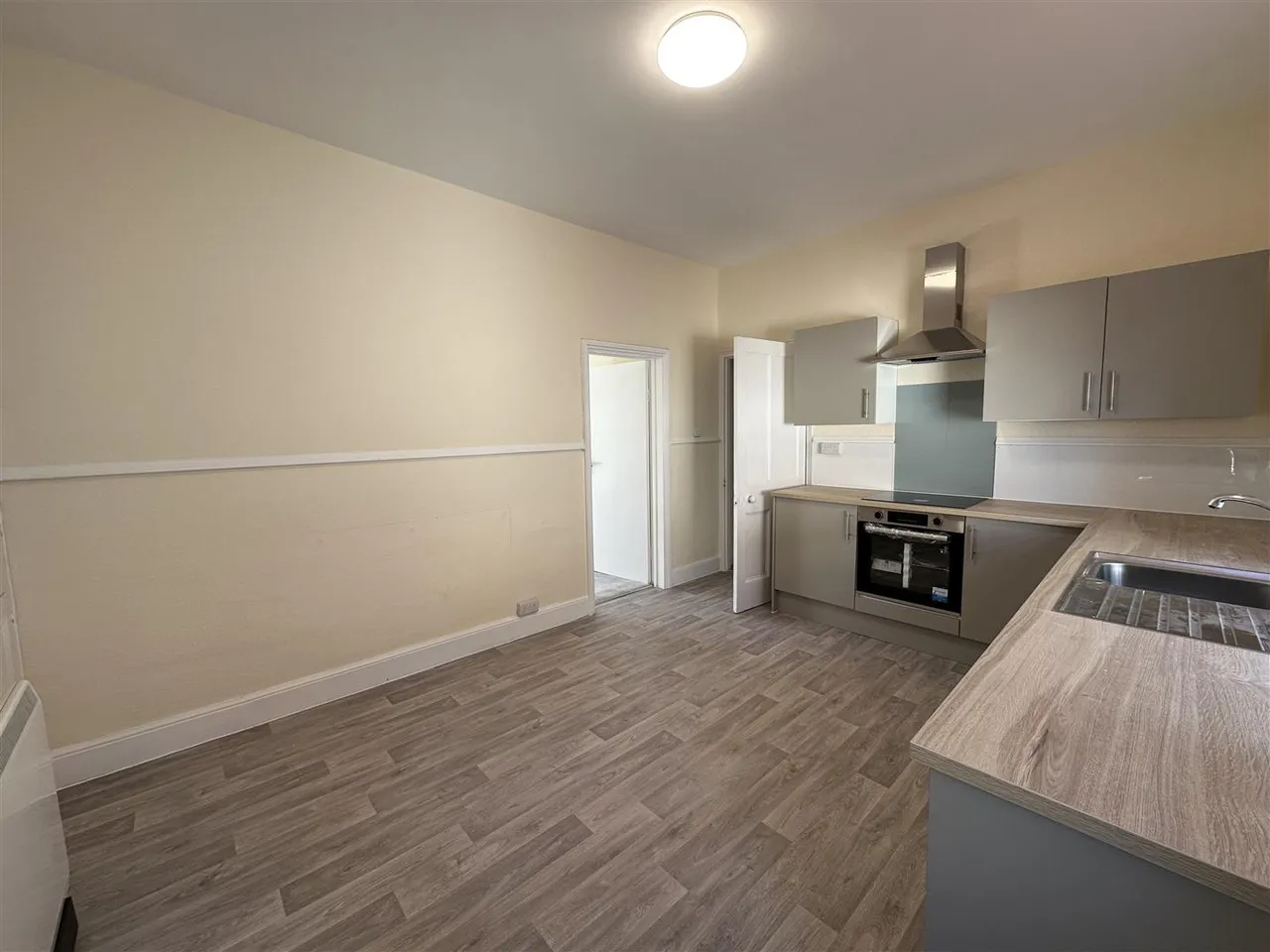 Lower Manor Road, Brixham, photo 10