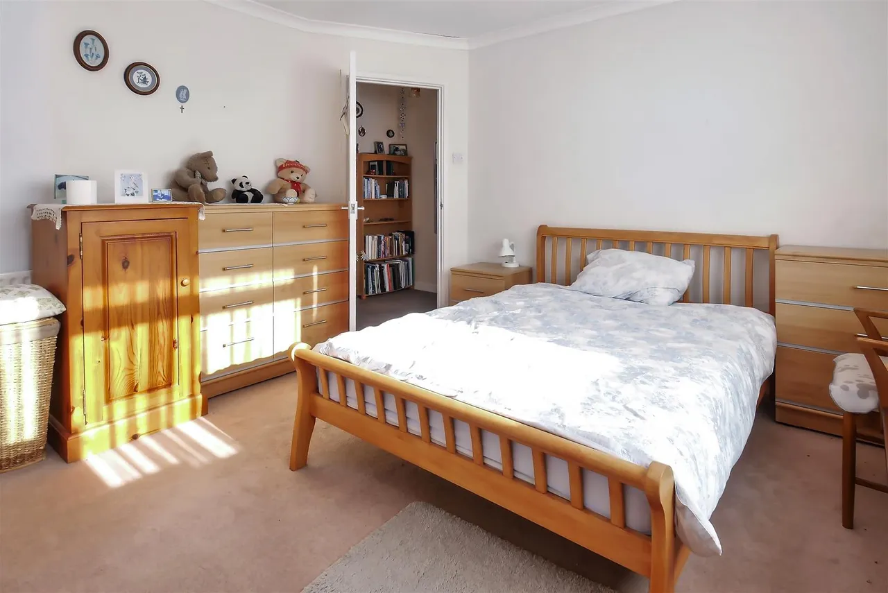 Highdown Drive, Littlehampton, photo 8
