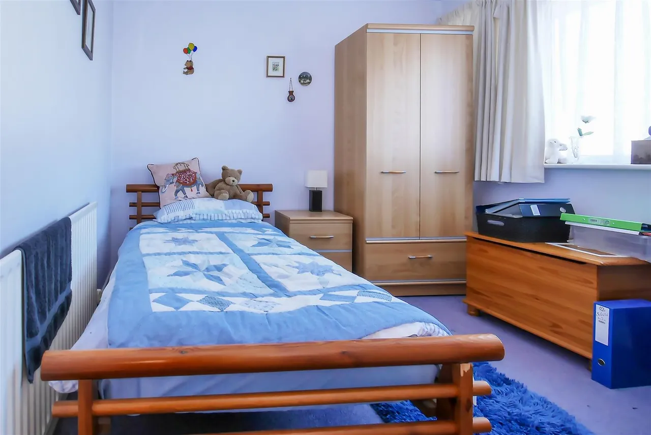 Highdown Drive, Littlehampton, photo 9