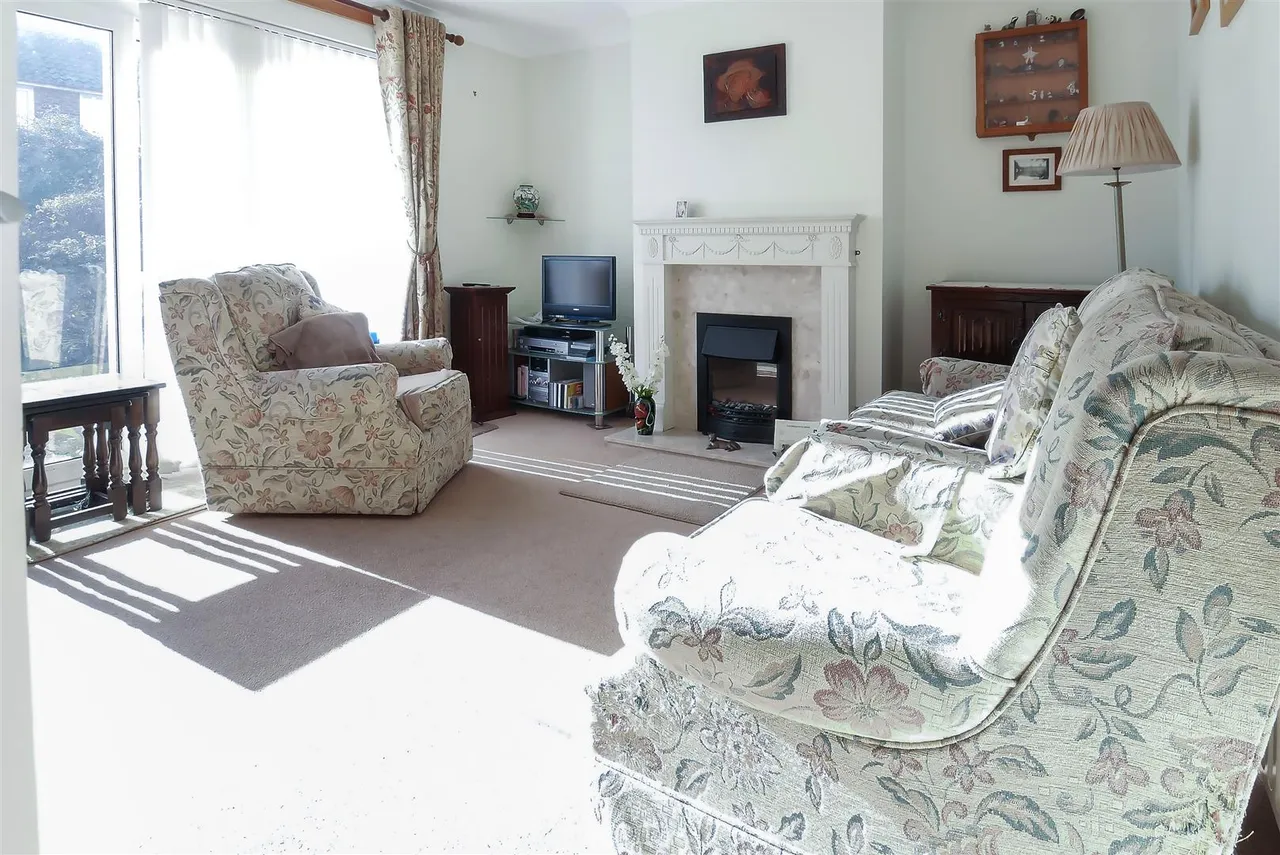 Highdown Drive, Littlehampton, photo 4