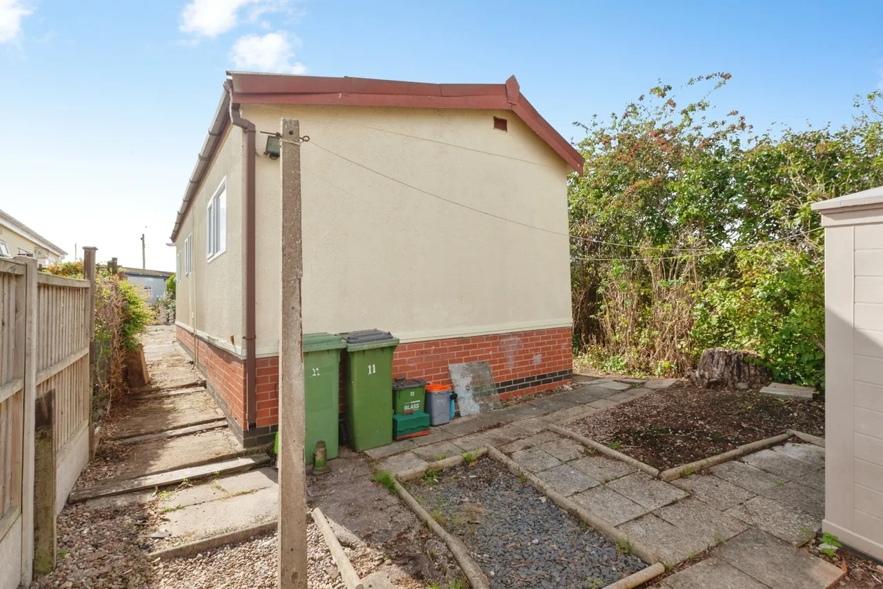Chestnut Close, Littlethorpe, LE19, photo 16