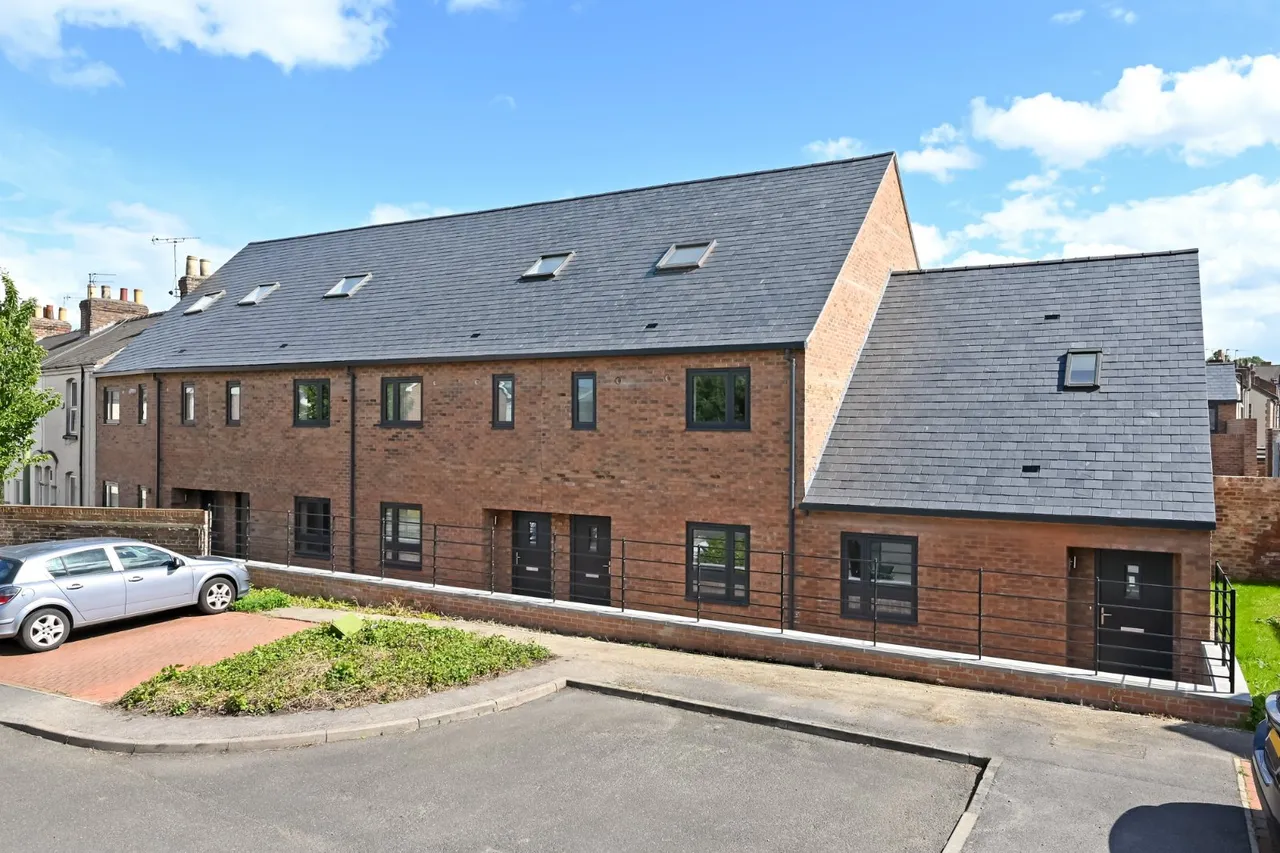4 bed house to rent, Lansdowne Terrace, York, YO10
