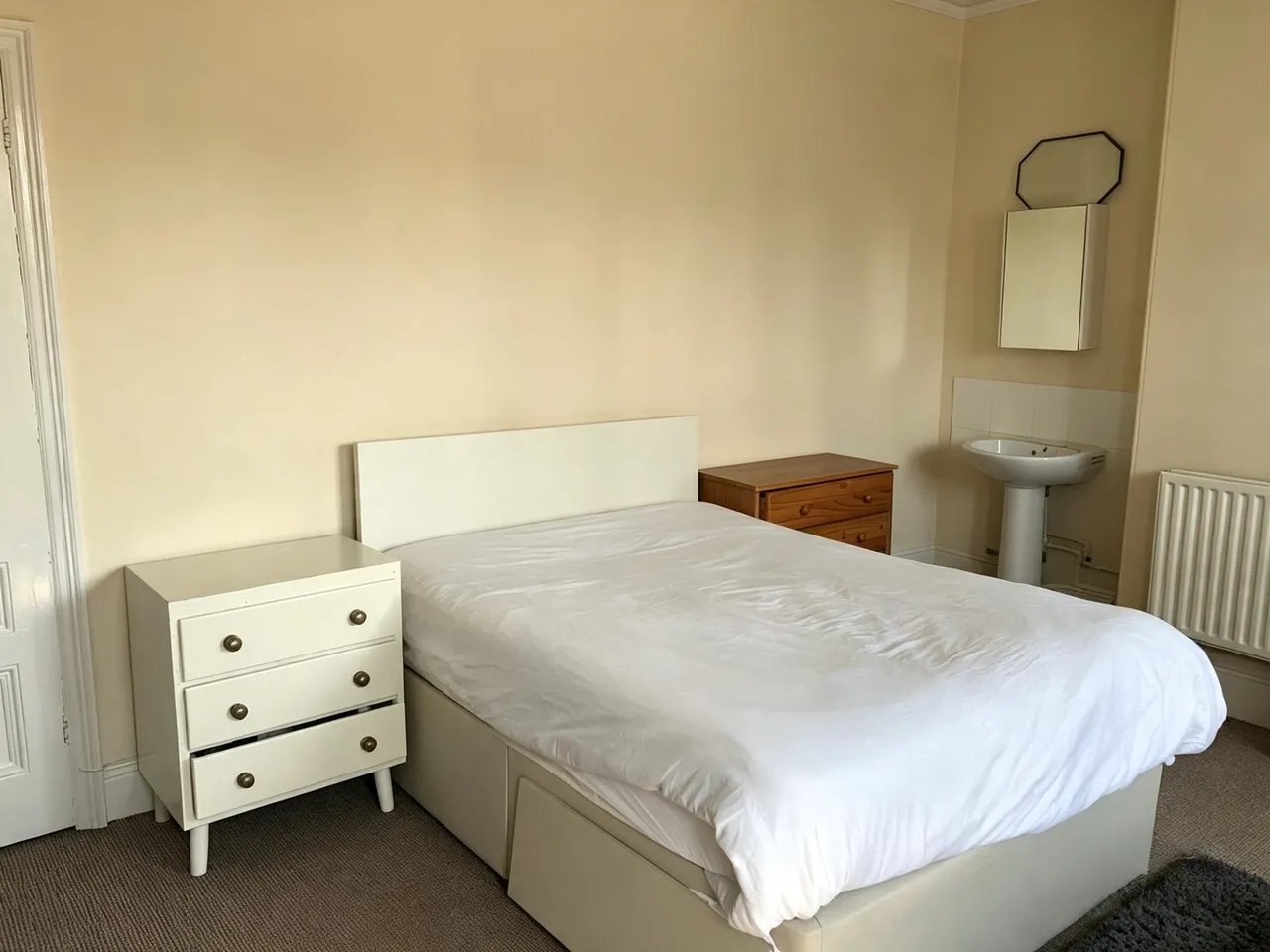 Pinhoe Road, Exeter, photo 7