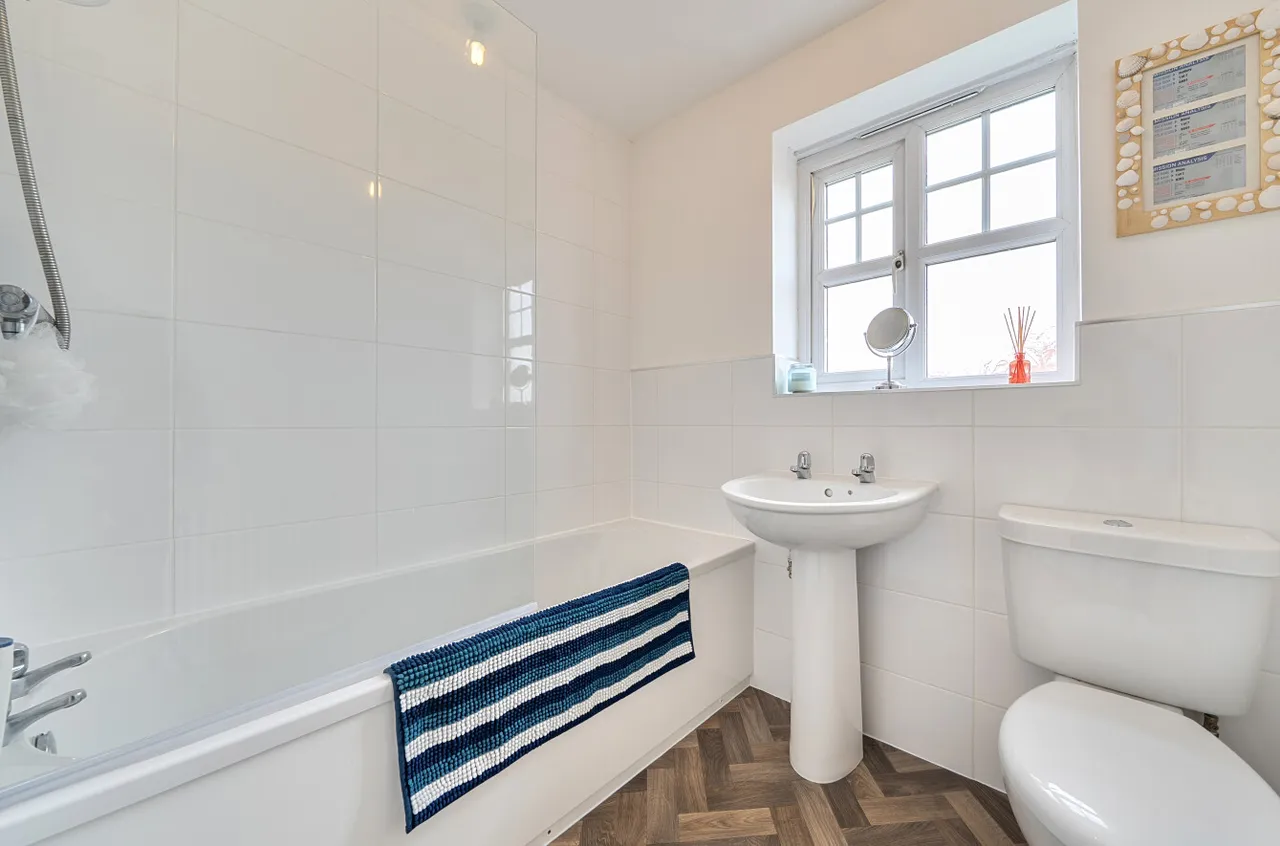 Wharfedale Close, Armley, LS12, photo 17