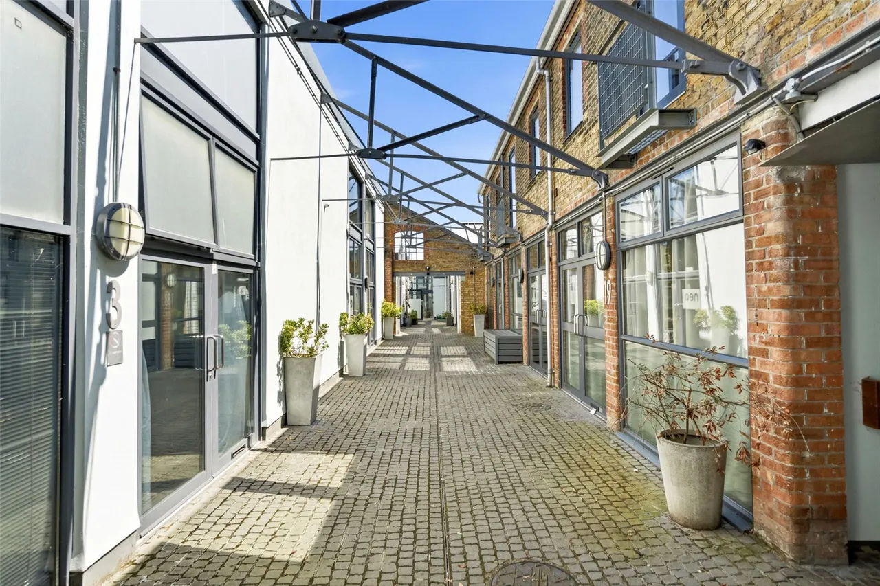Crane Mews, Twickenham, TW2 6RS, photo 17