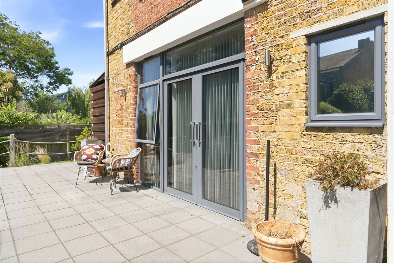 Crane Mews, Twickenham, TW2 6RS, photo 16