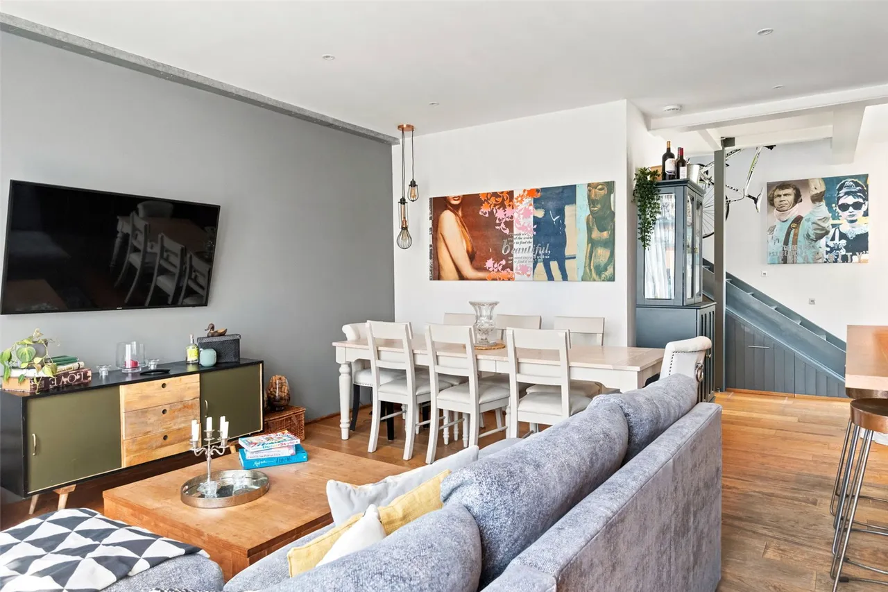 Crane Mews, Twickenham, TW2 6RS, photo 10