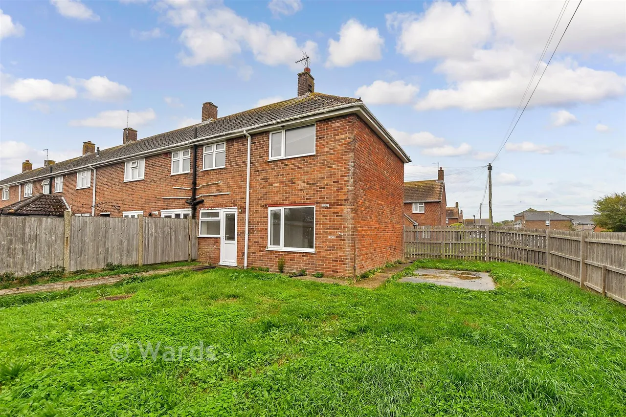 Queensway, Lydd, TN29, photo 2