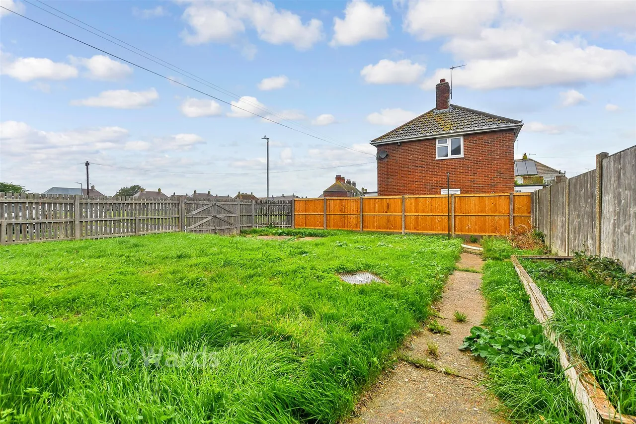 Queensway, Lydd, TN29, photo 15
