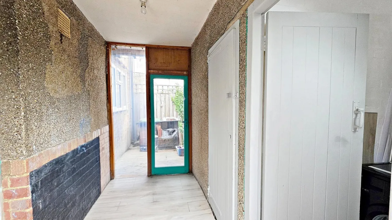 Hardwick Road, Little Harrowden, NN9, photo 12