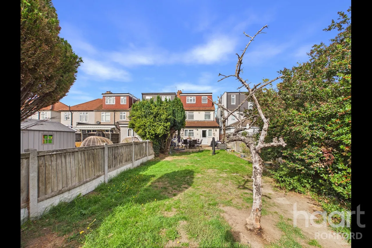Rose Glen, Romford, RM7, photo 23
