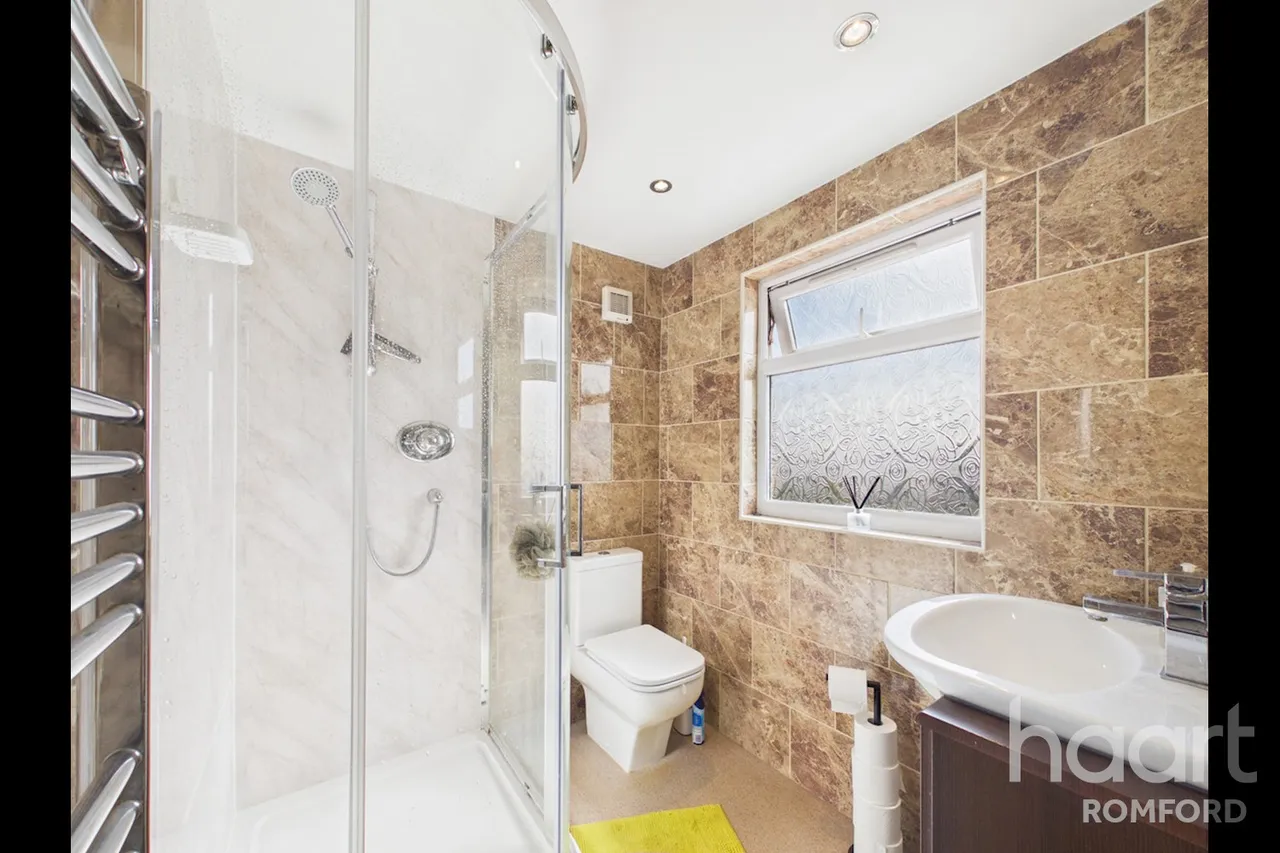 Rose Glen, Romford, RM7, photo 20